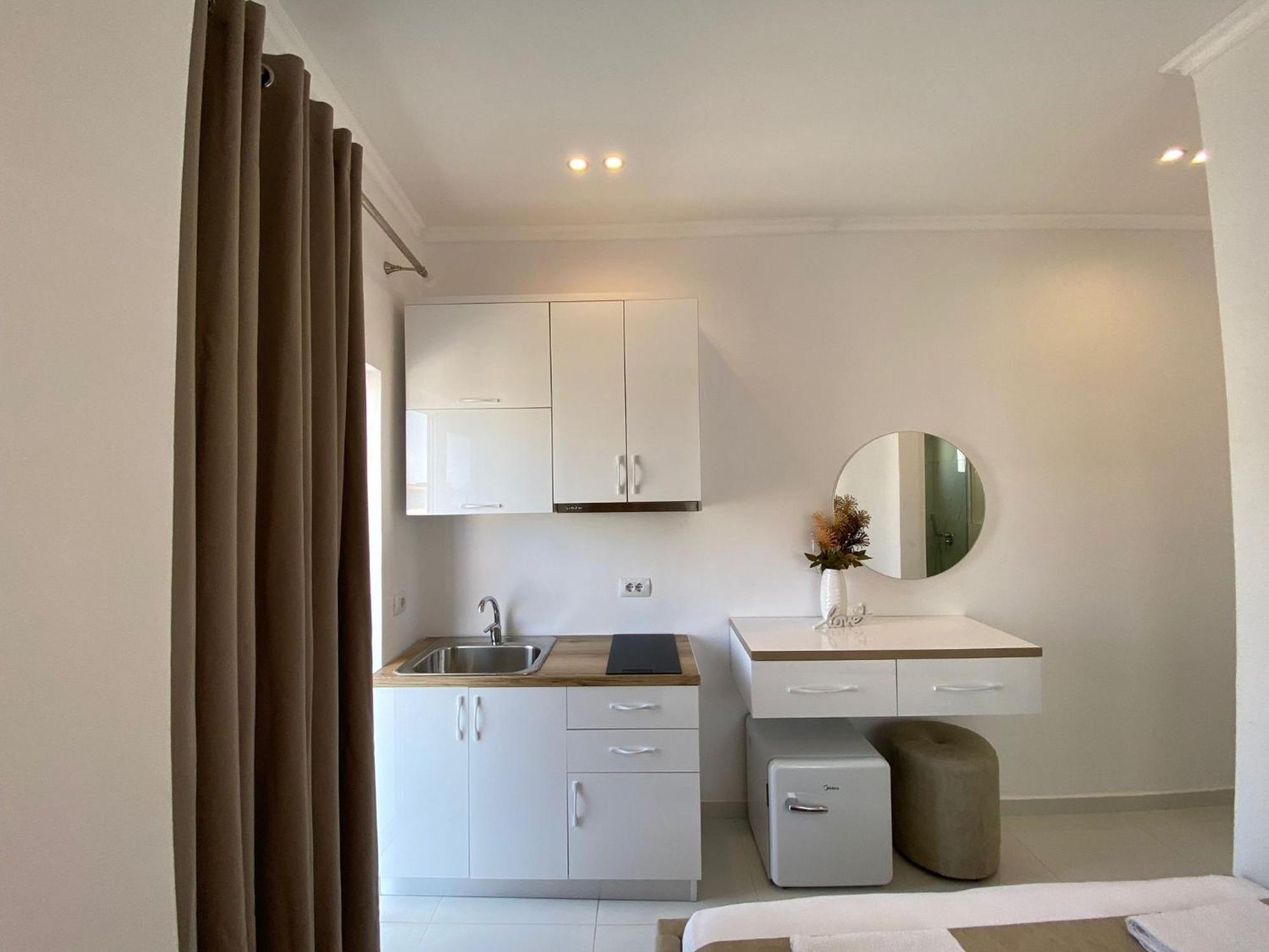 Apartament Niko 1 *